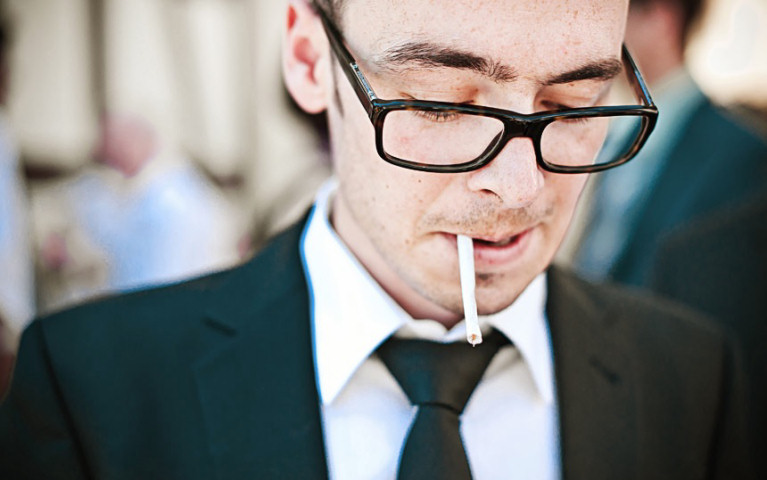 brille anzug